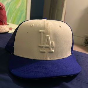 Tan and blue “La” dogers cap